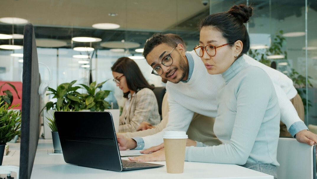 modern office learning space